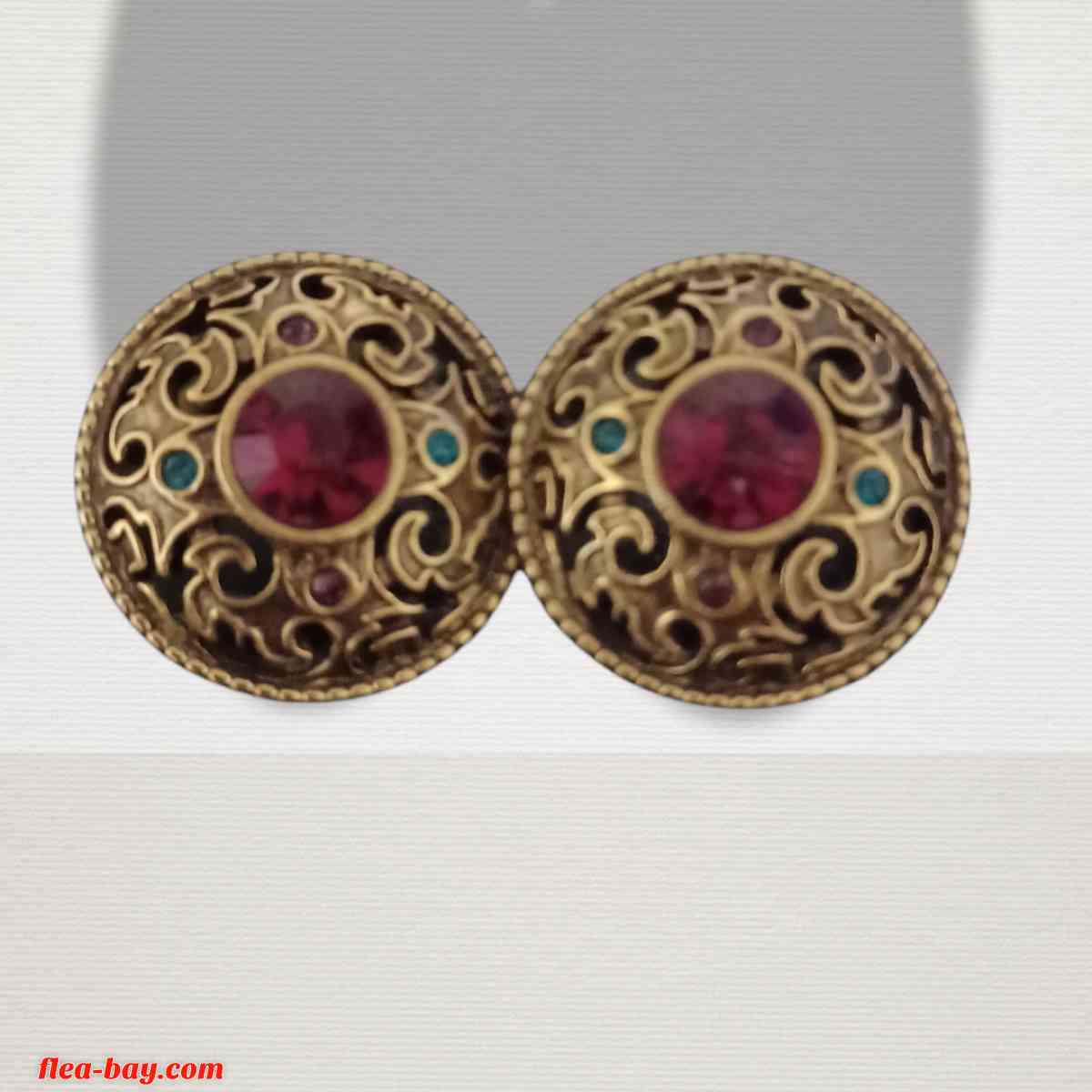 gold tone earrings