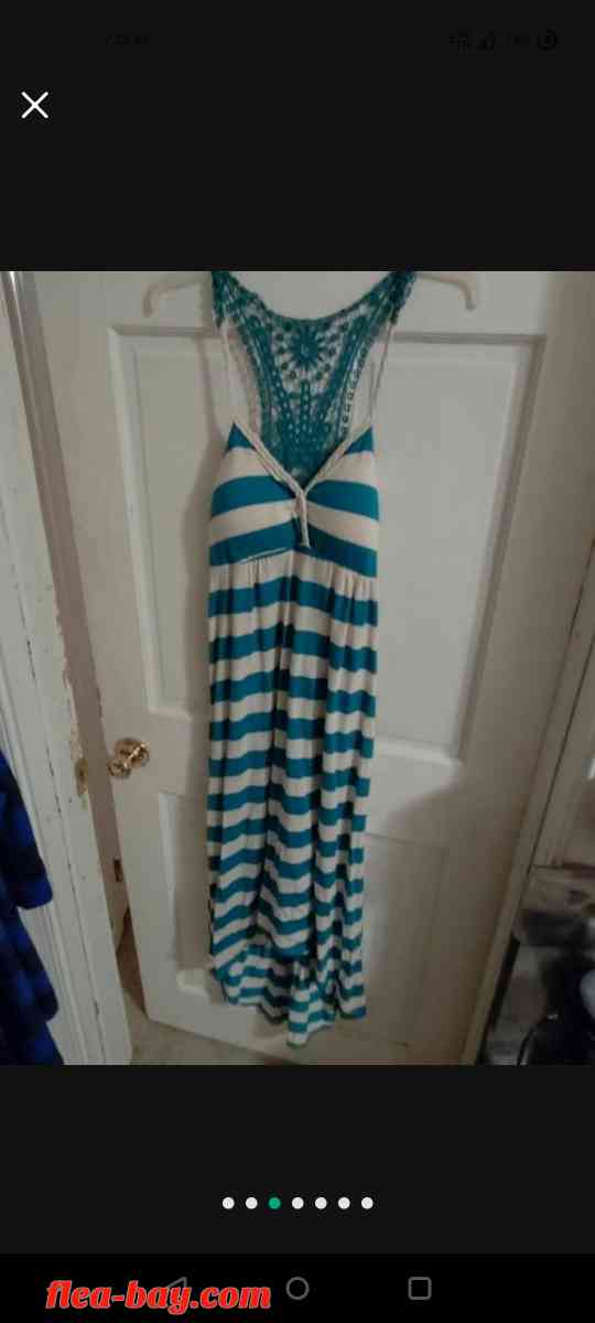 Dresses All Large Or XXL But Fits Like Large Or XL