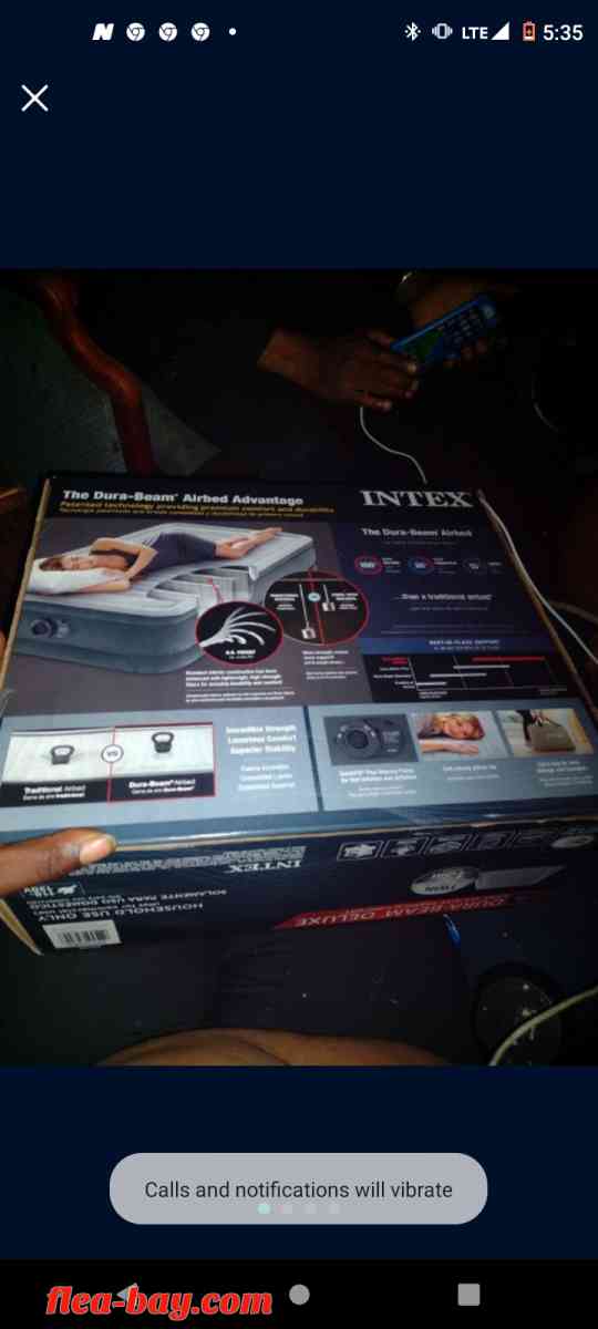 THE DURA-BEAM DELUXE