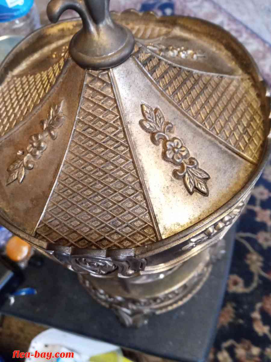 1970's carousel music box