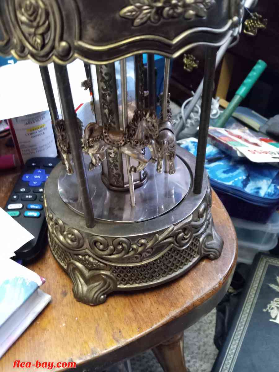 1970's carousel music box