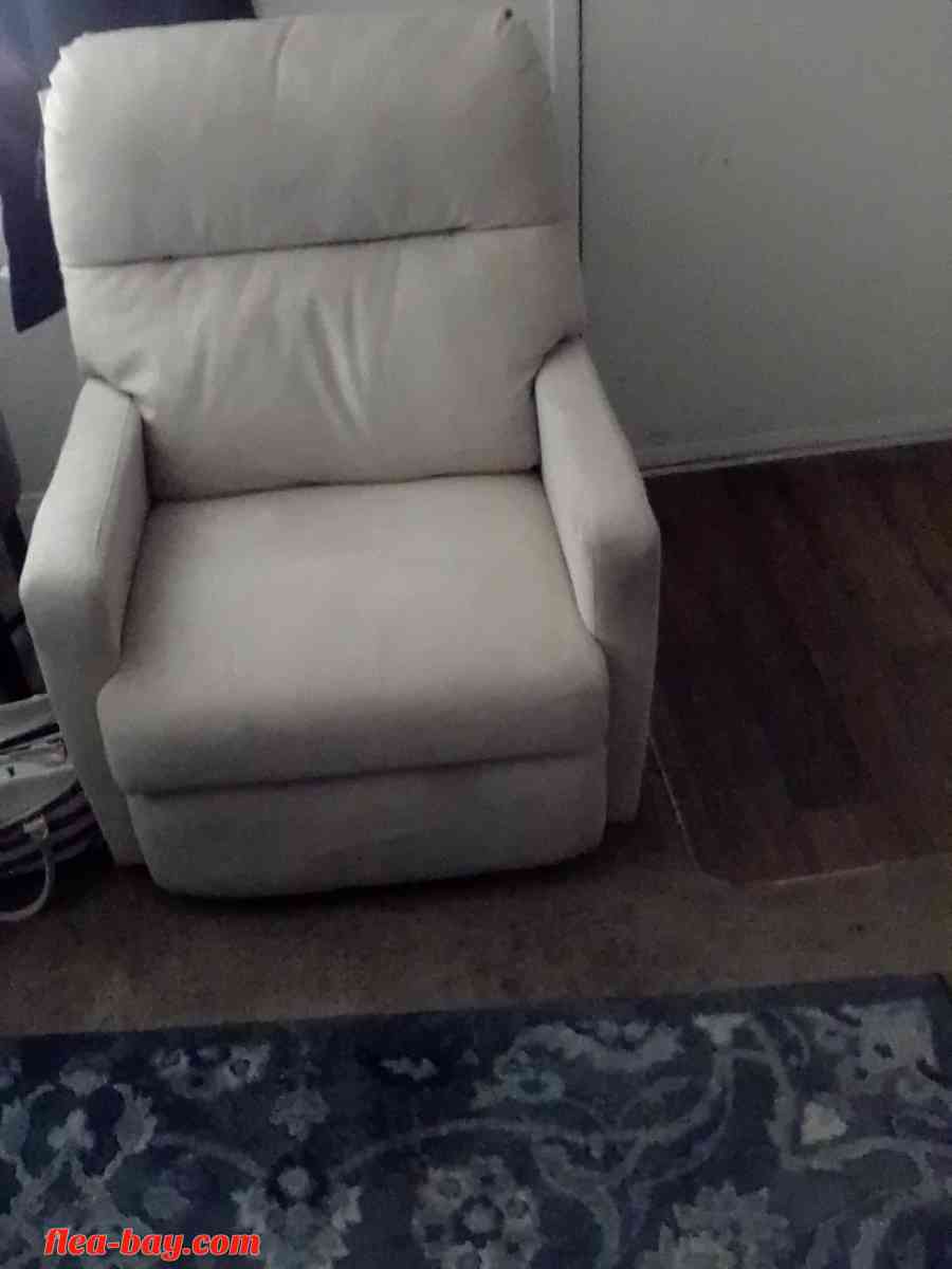 Recliner Chair