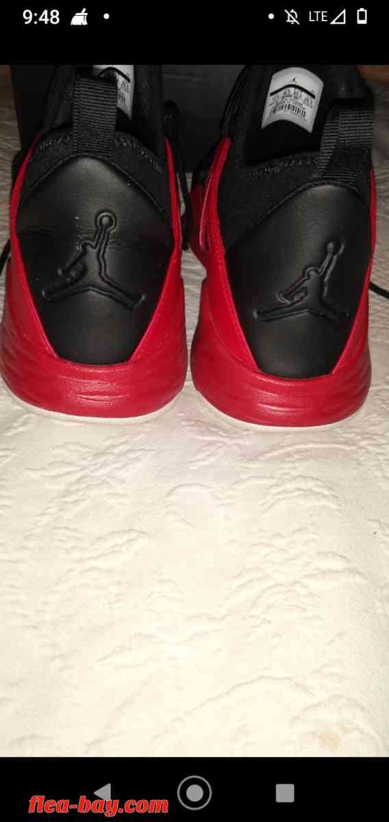 men's 11.5 Jordan formula 23