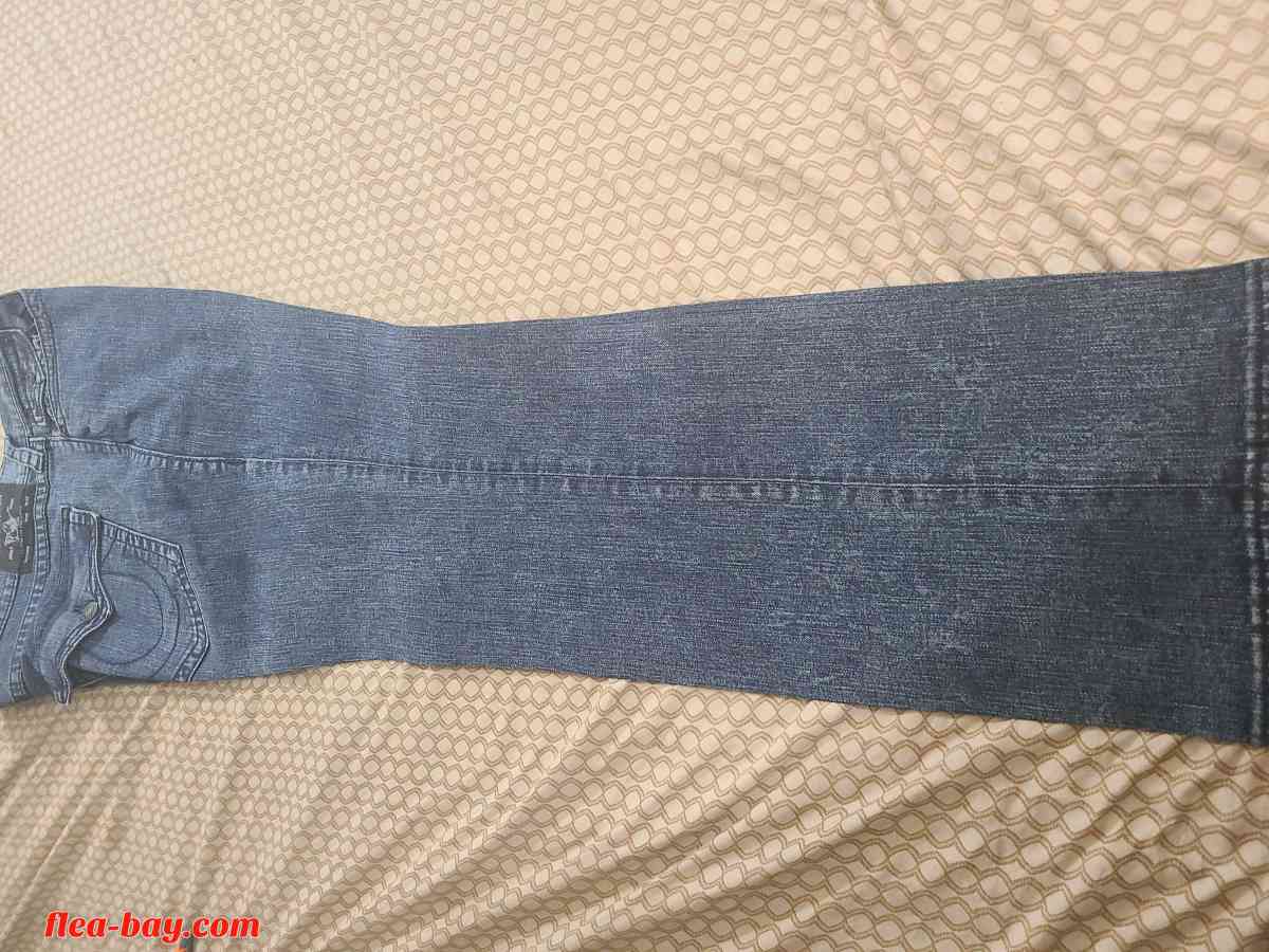 GENUINE TRUE RELIGION JEANS