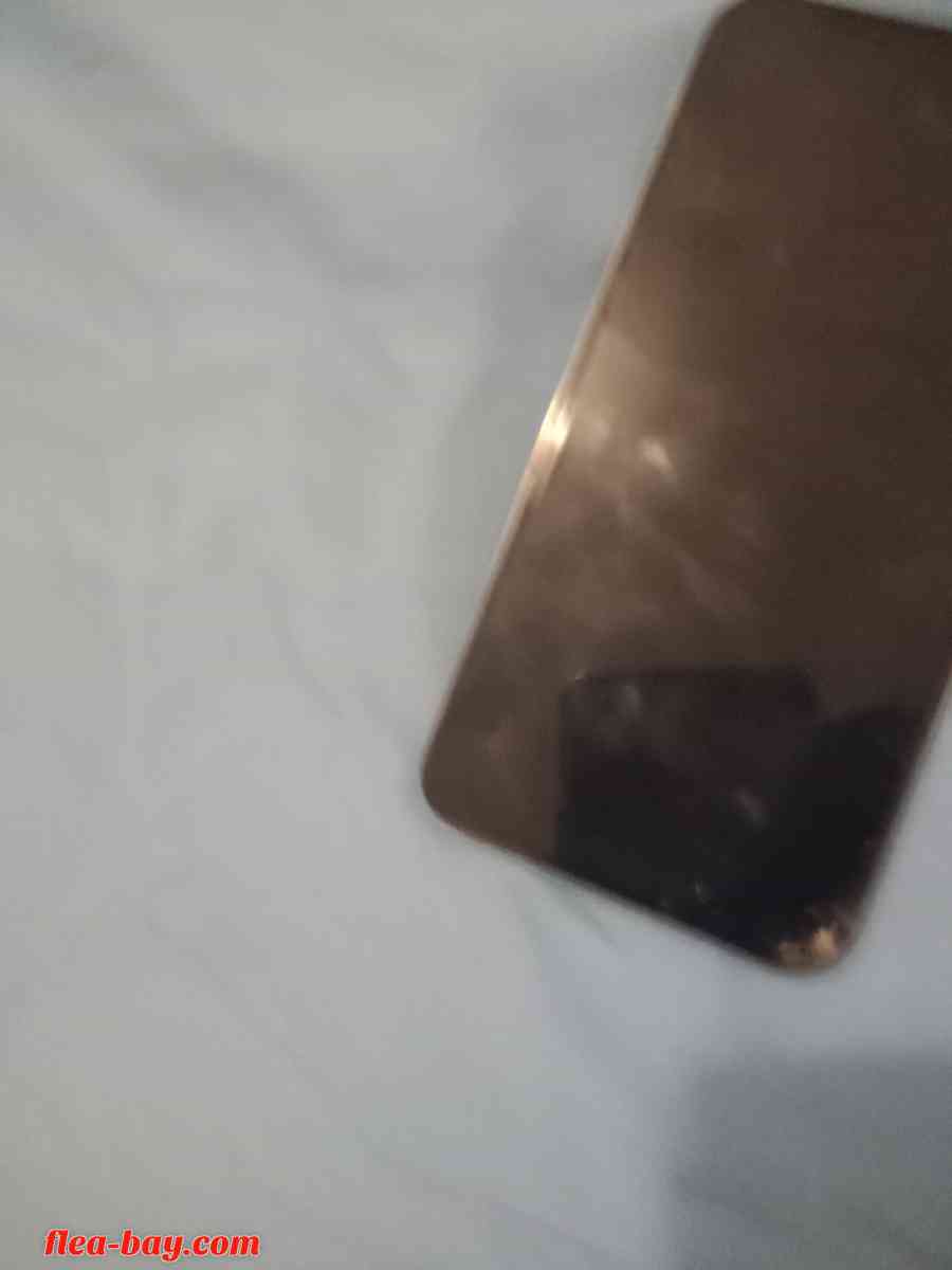 I'm selling a nice iPhone 10