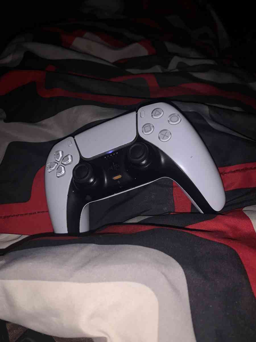 game console ps5