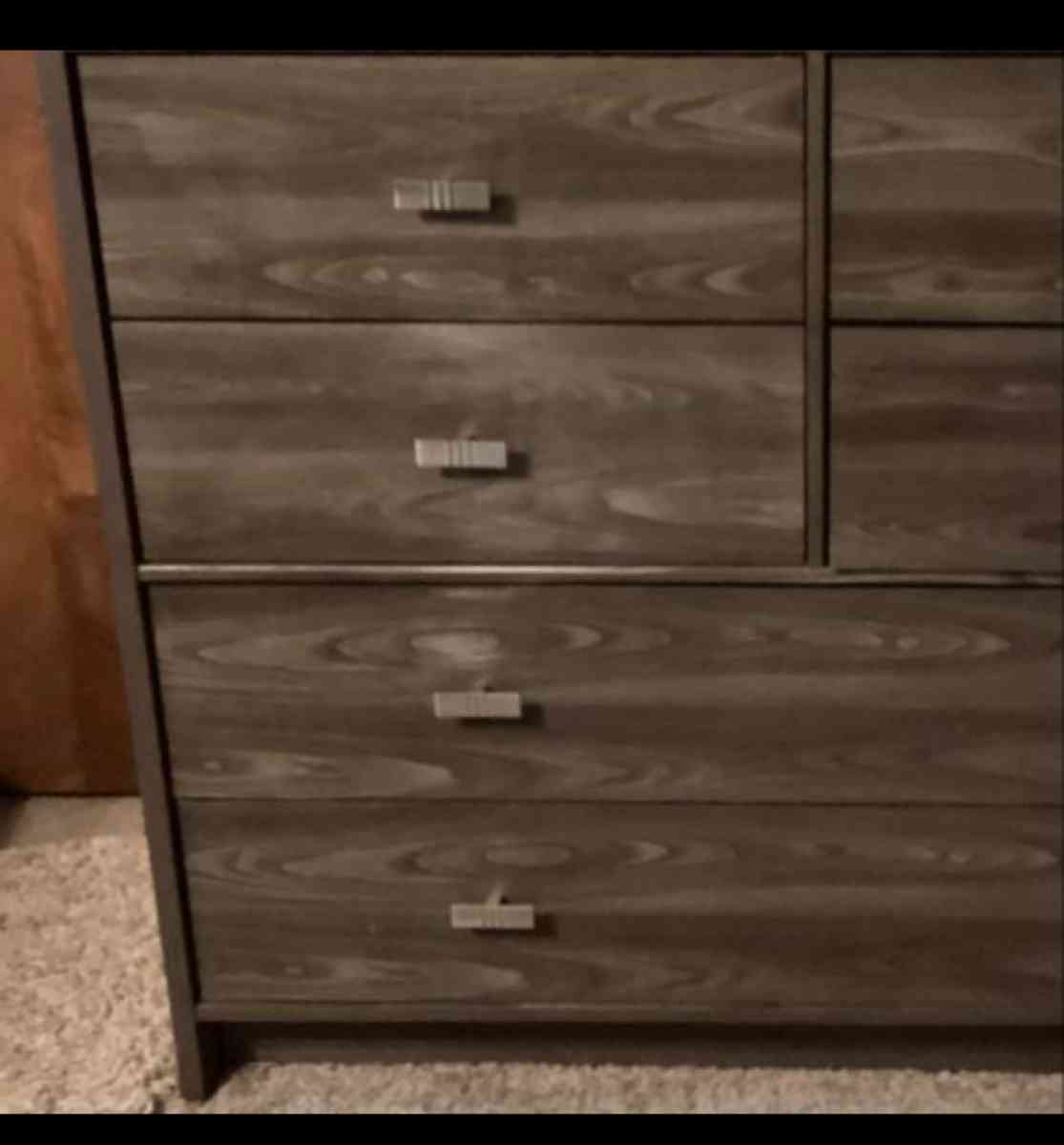 3500 four piece Italian Queen bedroom set