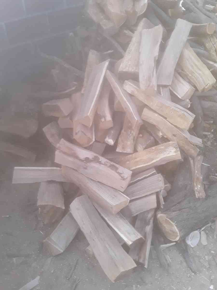 dry mesquite firewood