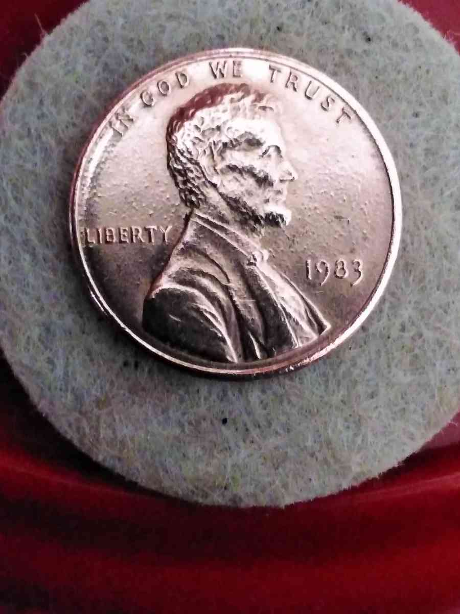 1983 No Mintmark (Philadelphia) Doubled Die Reverse.