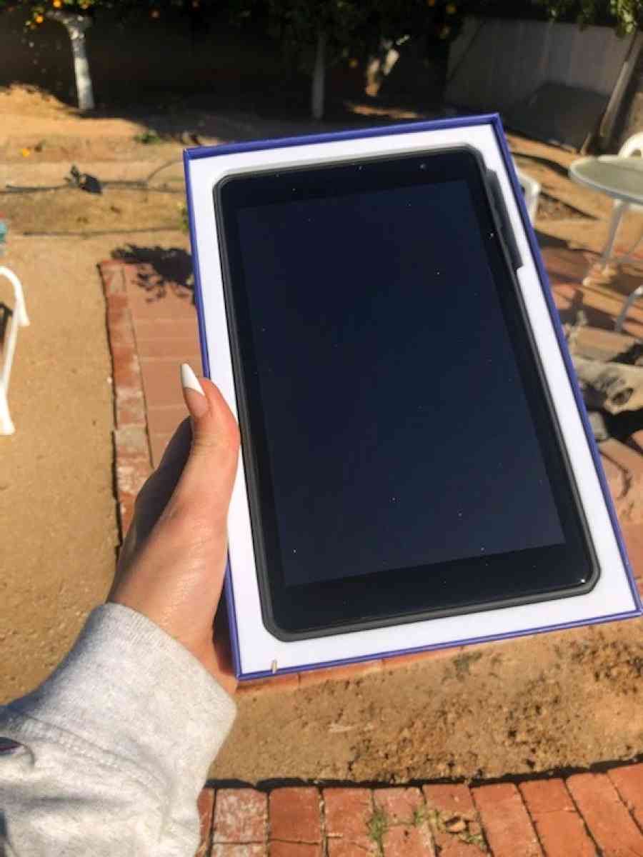 FREE TABLET