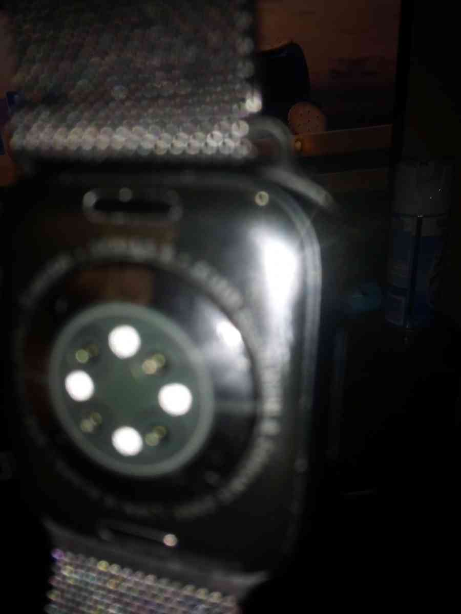 Apple watch series 8