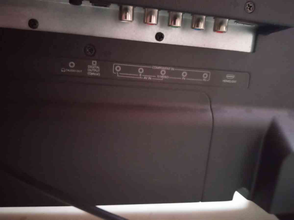 hennisee flatscreen tv