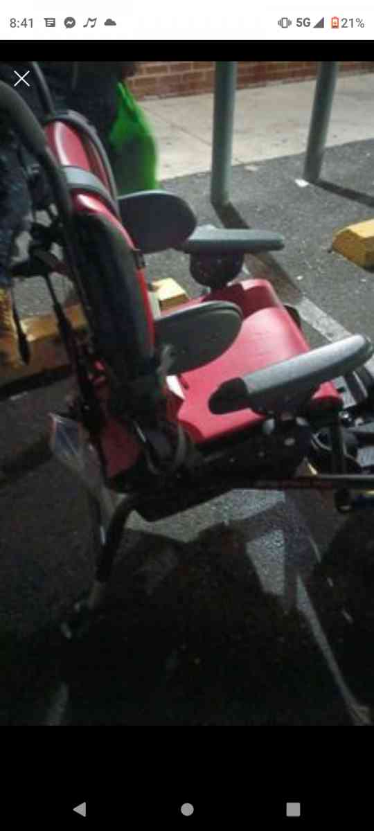 RIFTON ACTIVITY CHAIR 860