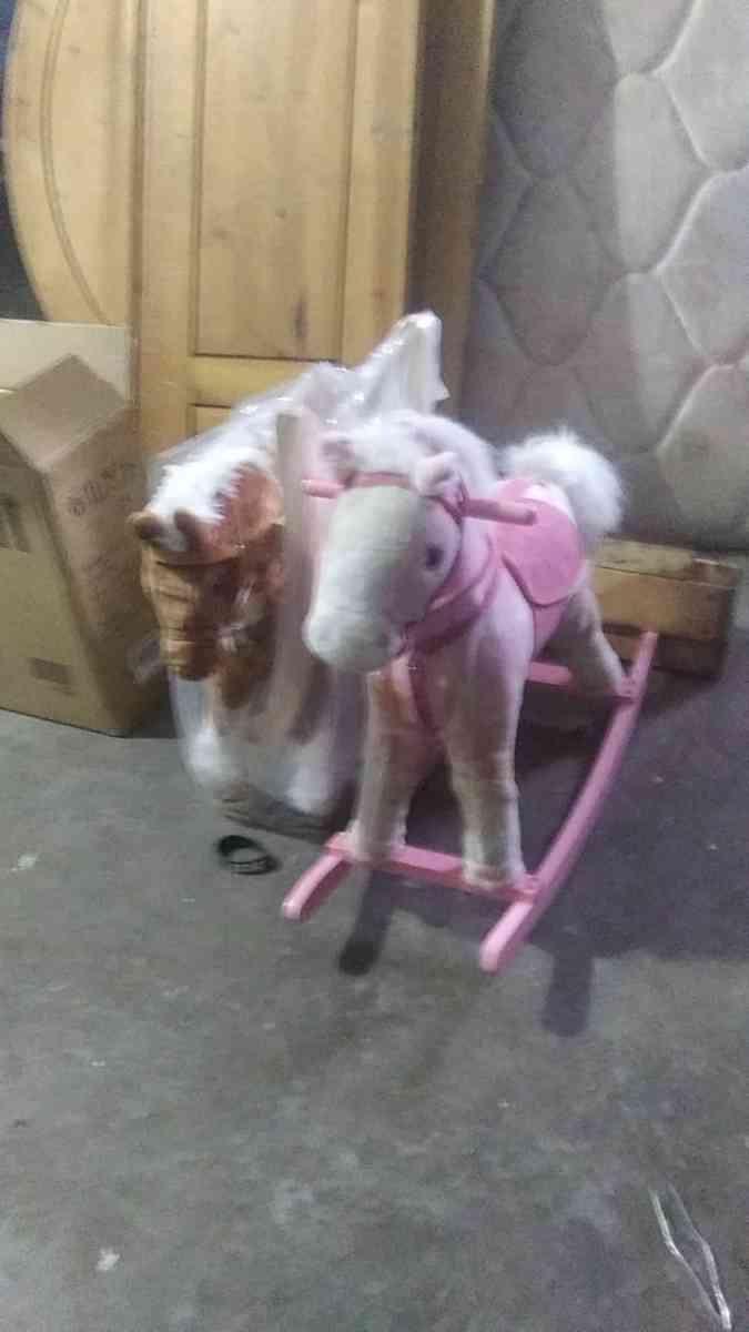 toy horse