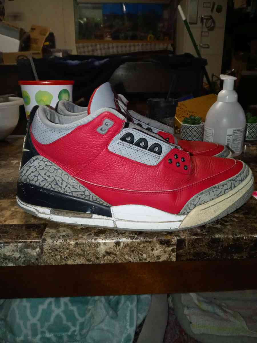 Mens Air Jordan III SZ 12