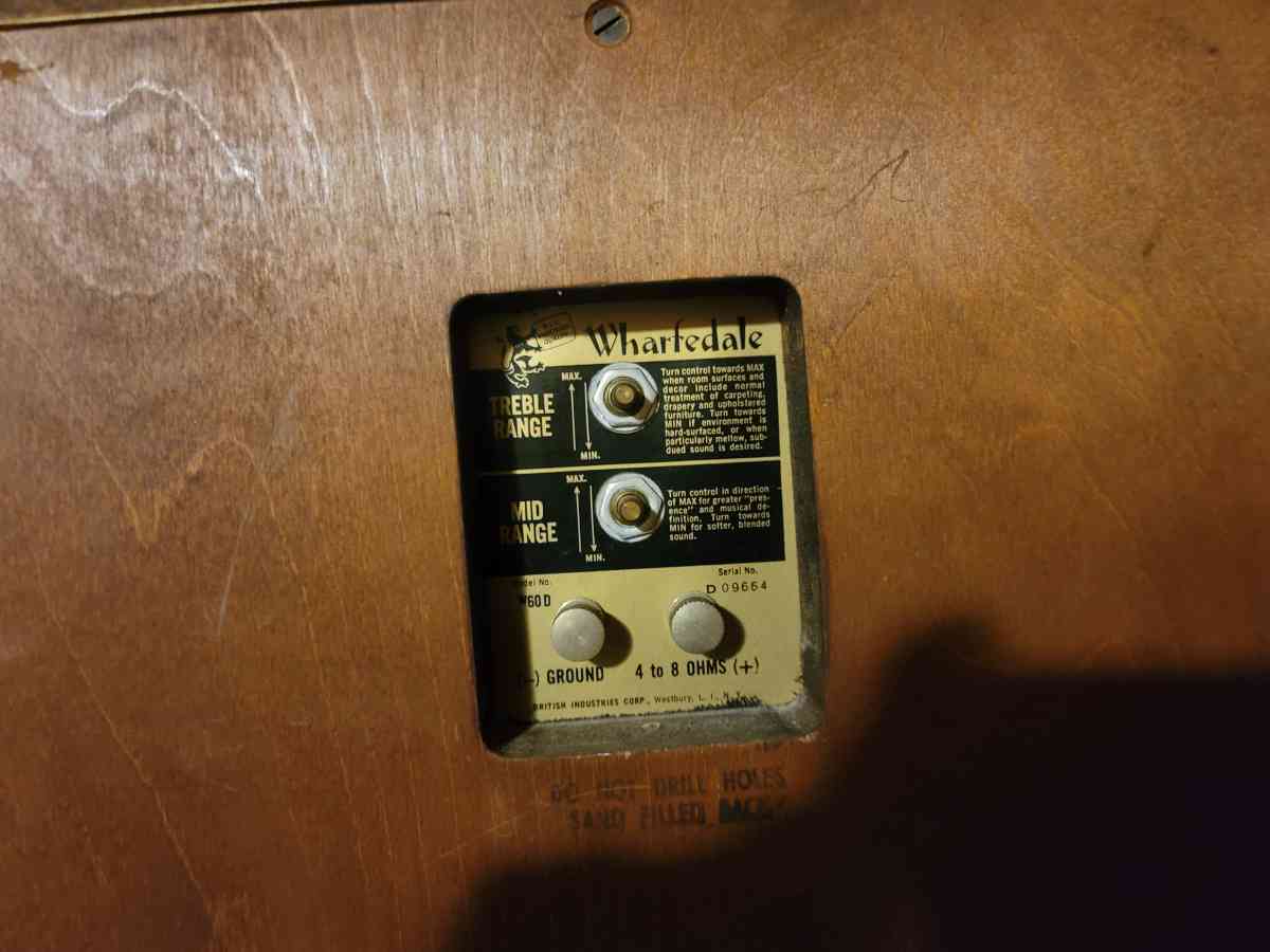 beautiful pair of wharfedale Speakers