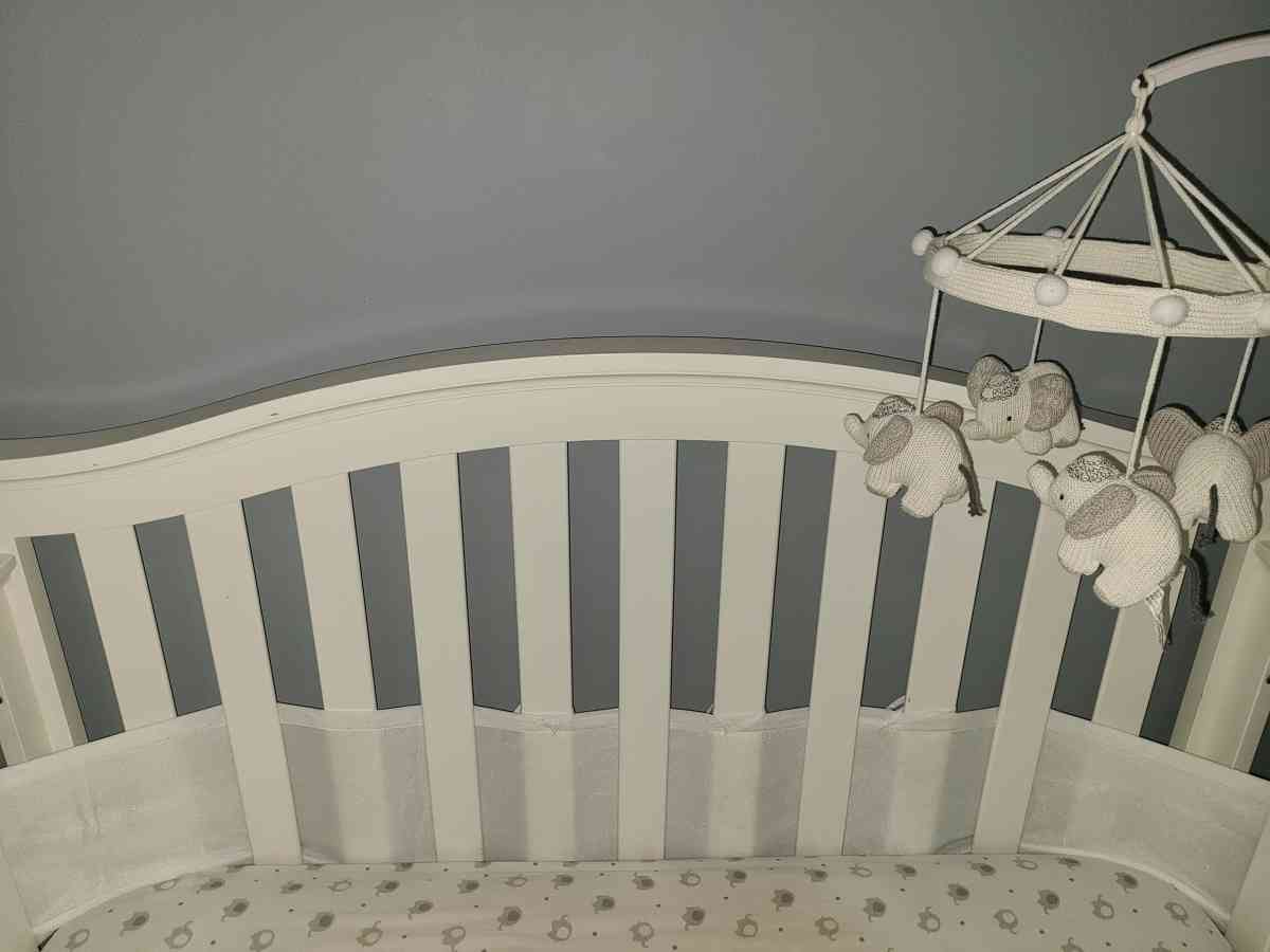 White Baby Crib