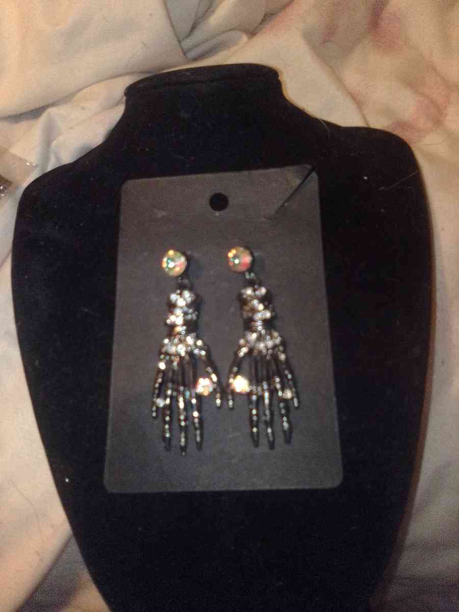 Halloween hand earrings