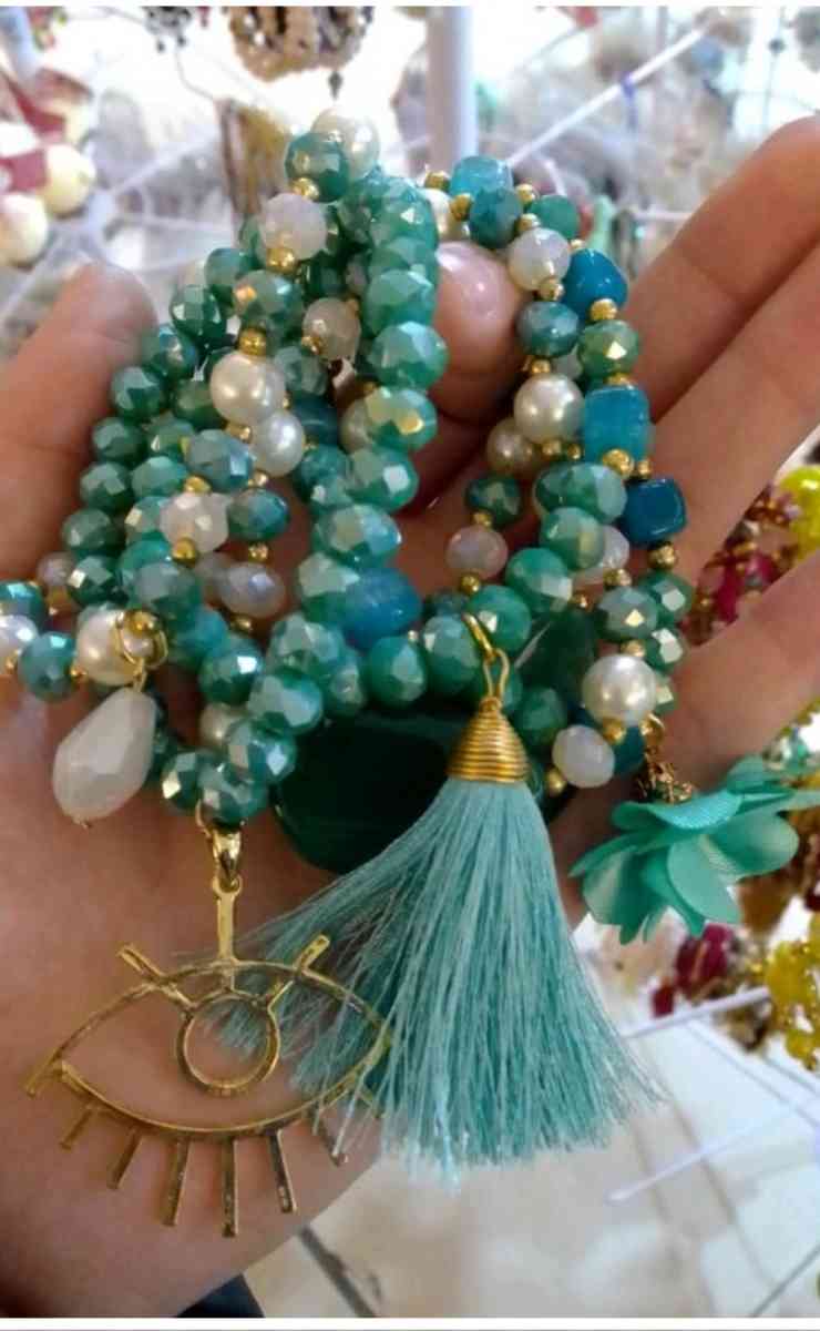 Crystal Beaded Semanario Bracelet set