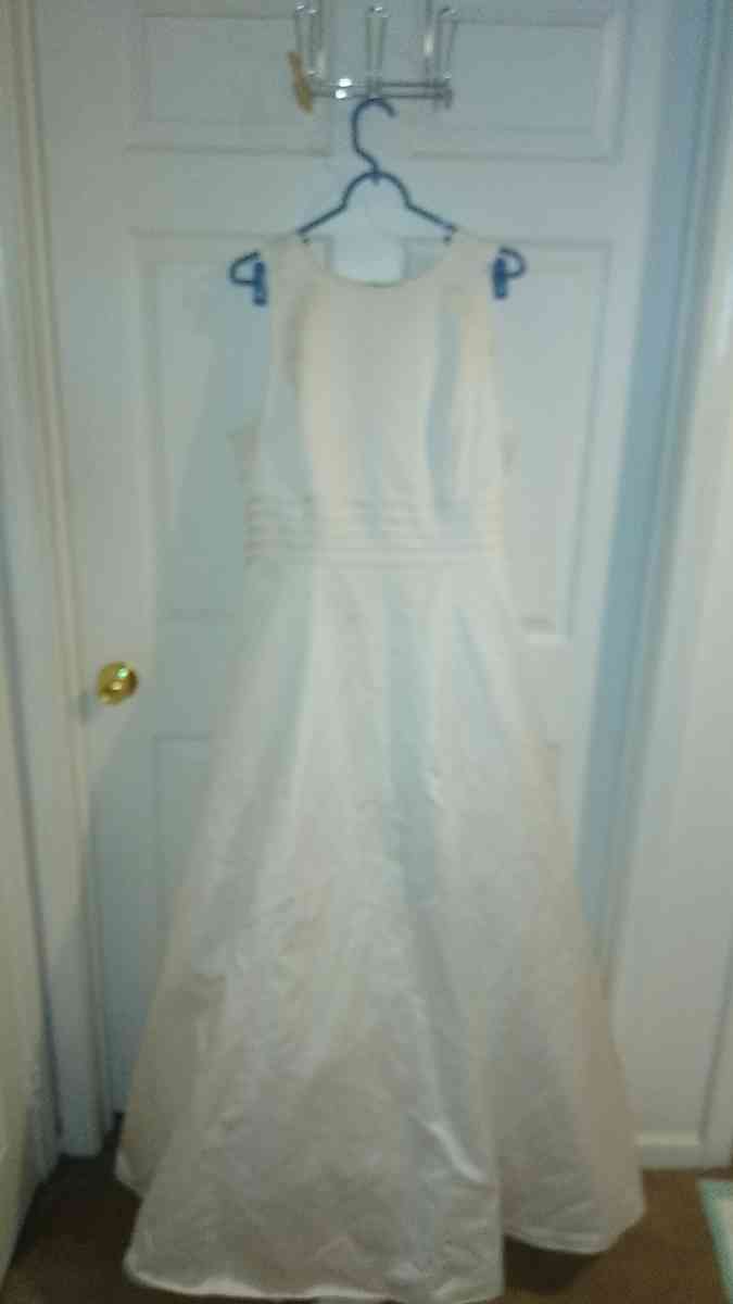 white wedding dress