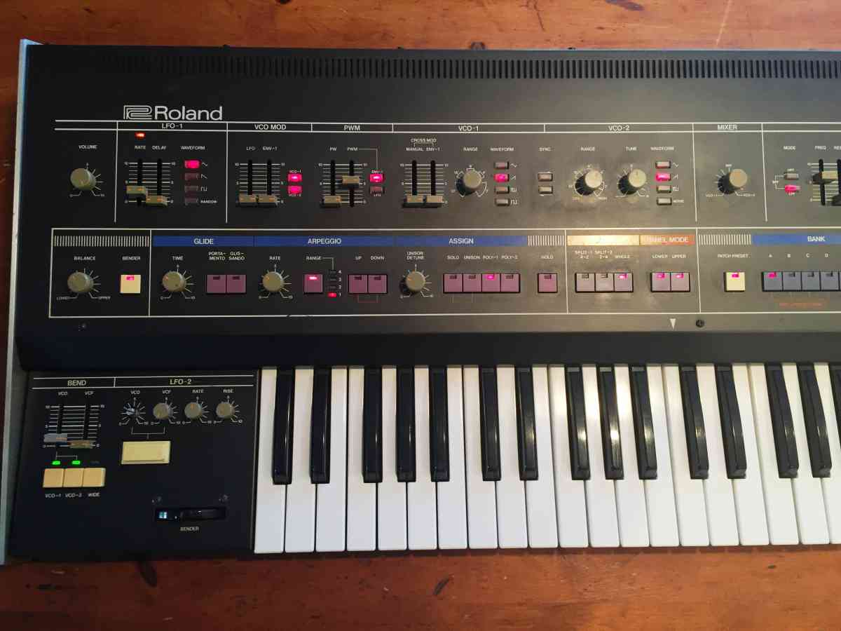 Roland Jupiter 6