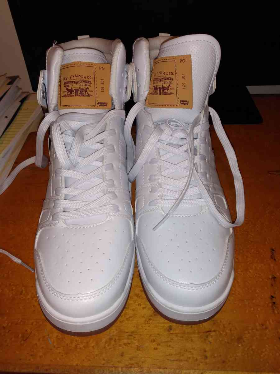 Levis 521 Basketball Pebbled Ultra Hyde