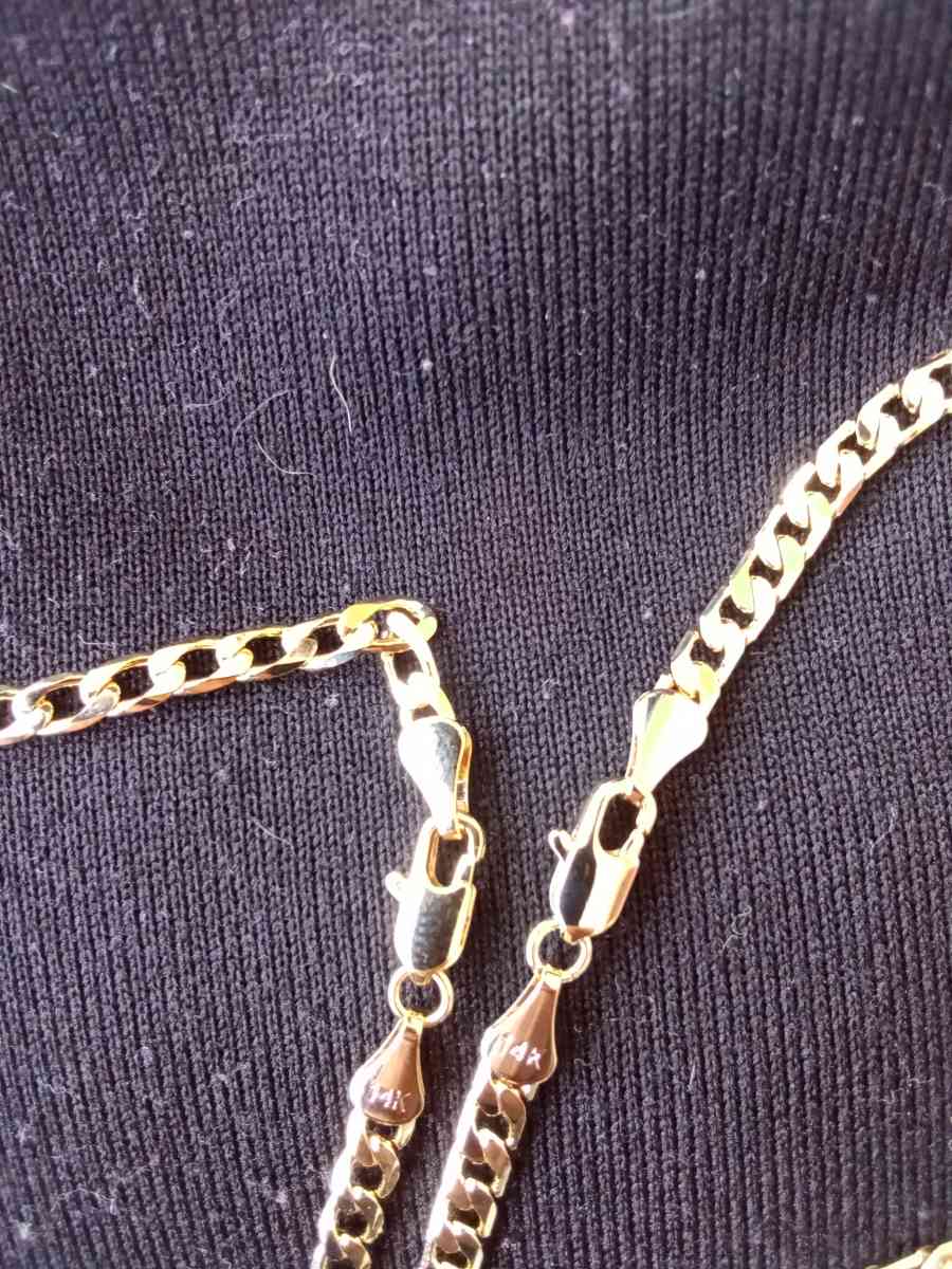 beautiful set necklace and bracelet 14 k gold