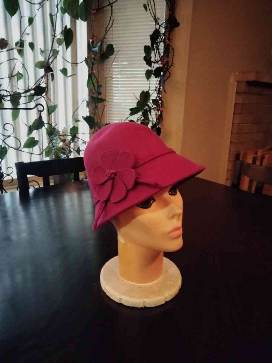 Womens Wide Brim Hats