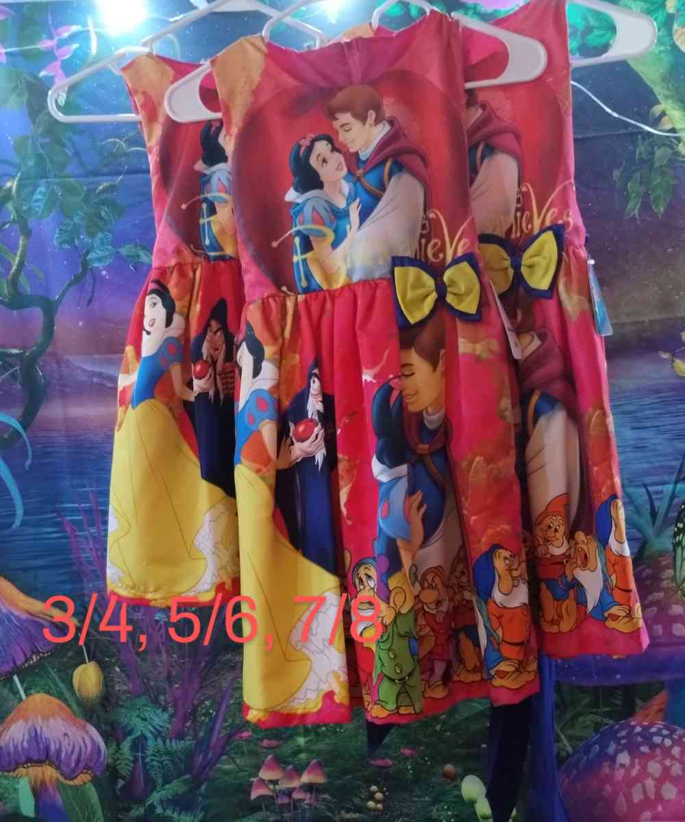 Snow White dress 3 sizes