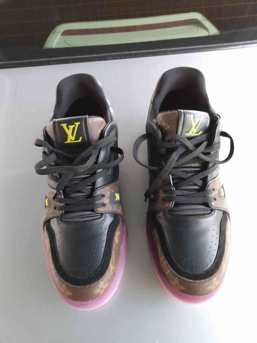 Like New Louis Vuitton Monogram Training Shoes
