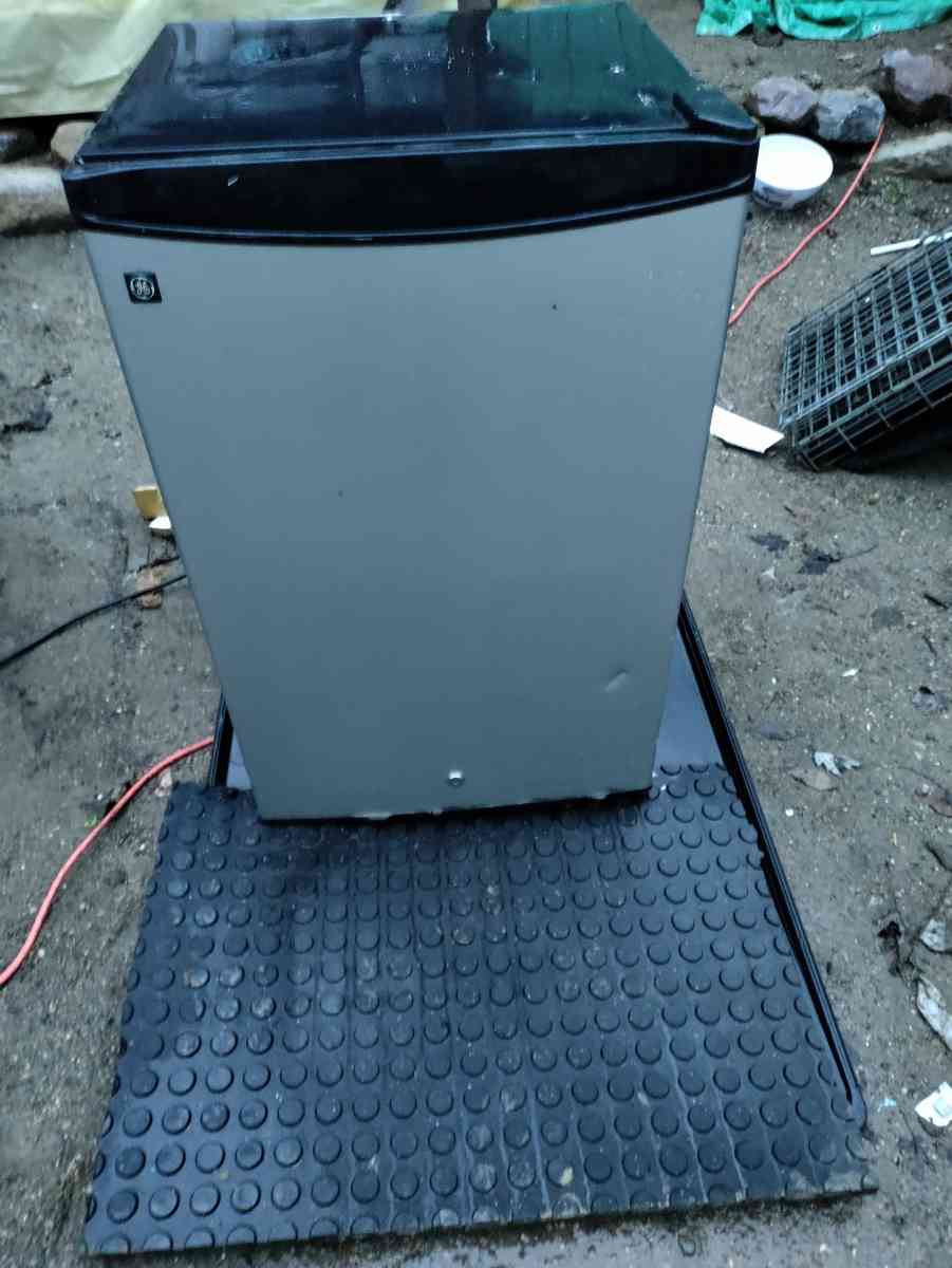 small refrigerator with freezer