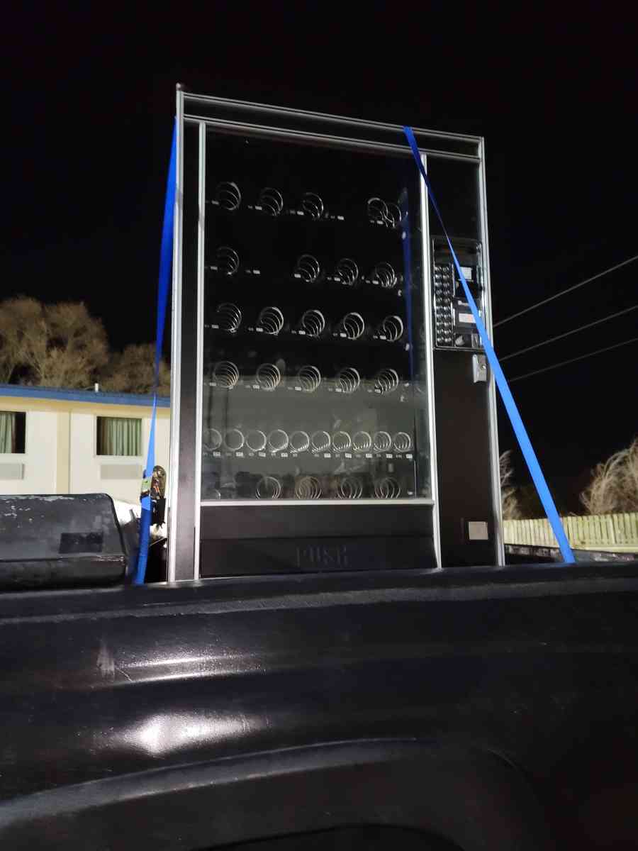 AP 113 Snack Vending Machine