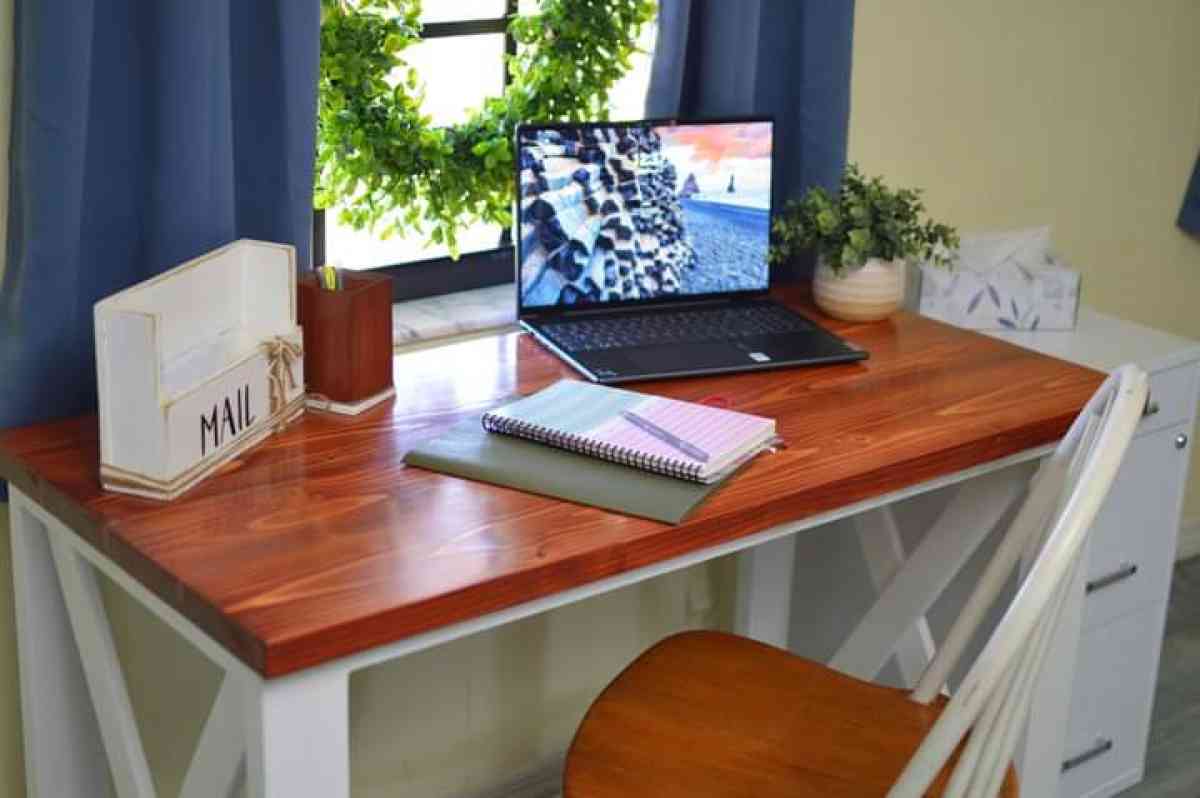 Farmhouse wooden desk