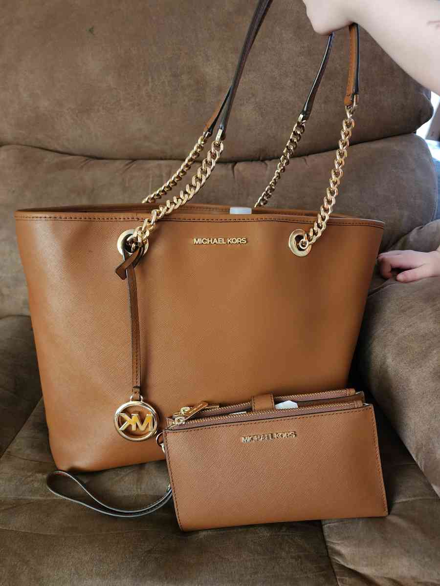 MK Purse
