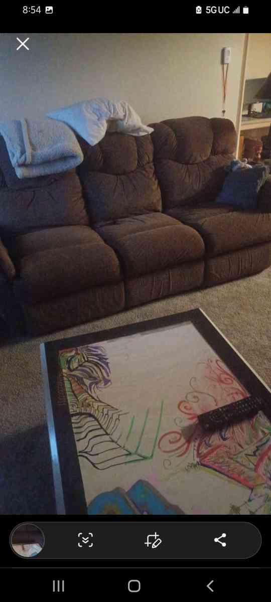 2 Lazyboy couches recliners