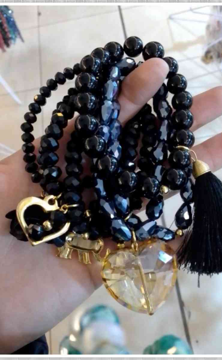 Crystal Beaded Semanario Bracelet set