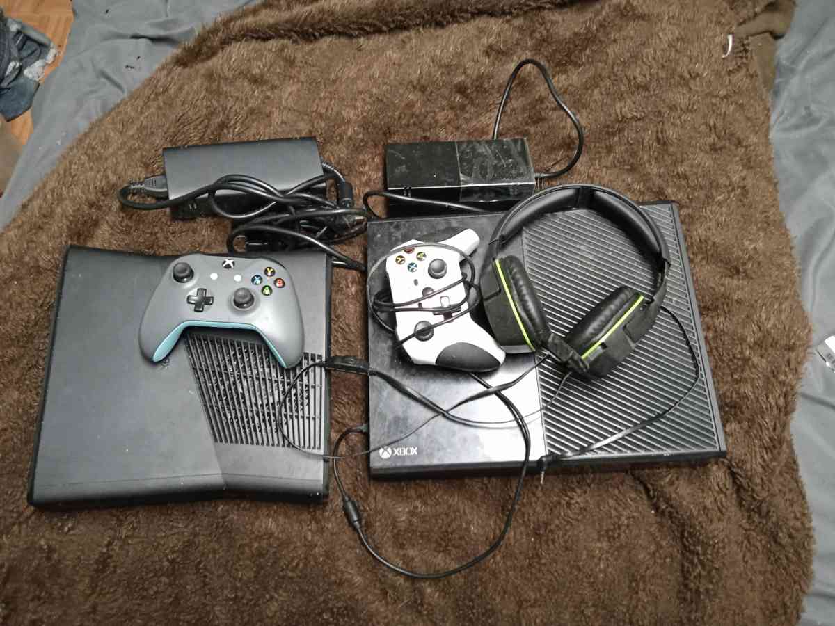 Xbox one and Xbox 360 with 2 controllers and head set