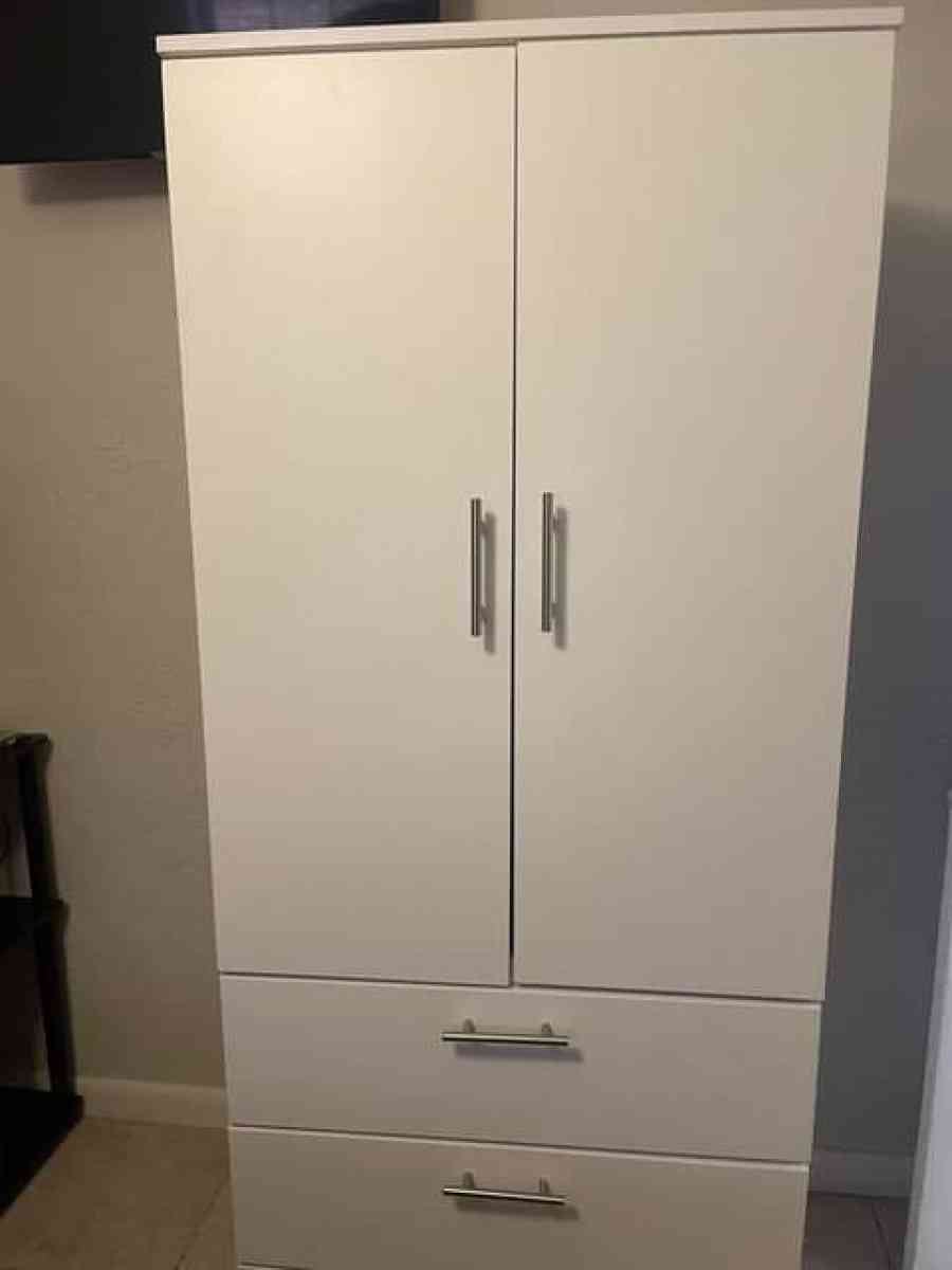 Vendo Bellos Armarios Preguntar Por Precio