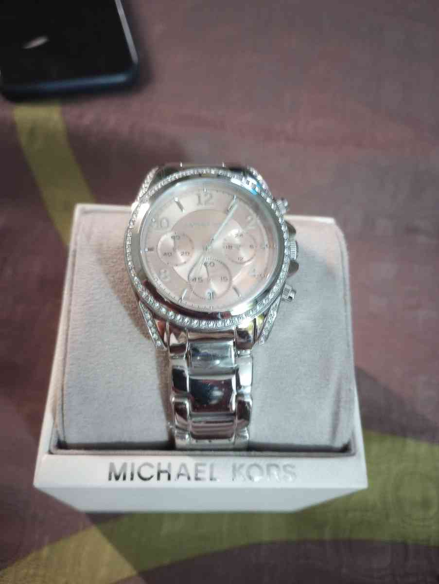Michael kors watch