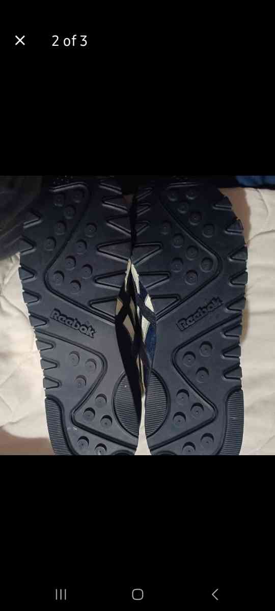 NEW NEW NEW Reebok classics Never worn