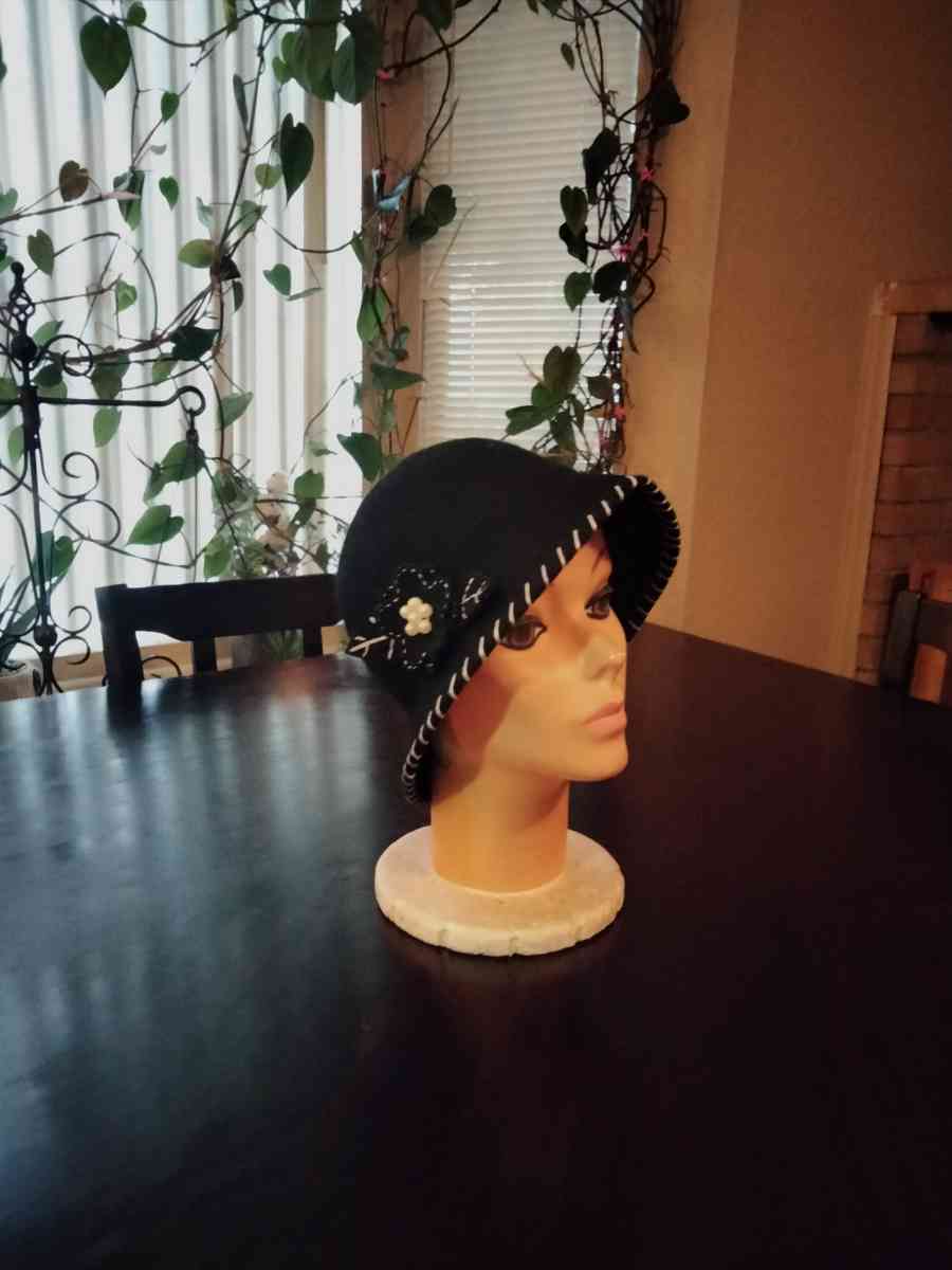 Womens Wide Brim Hats