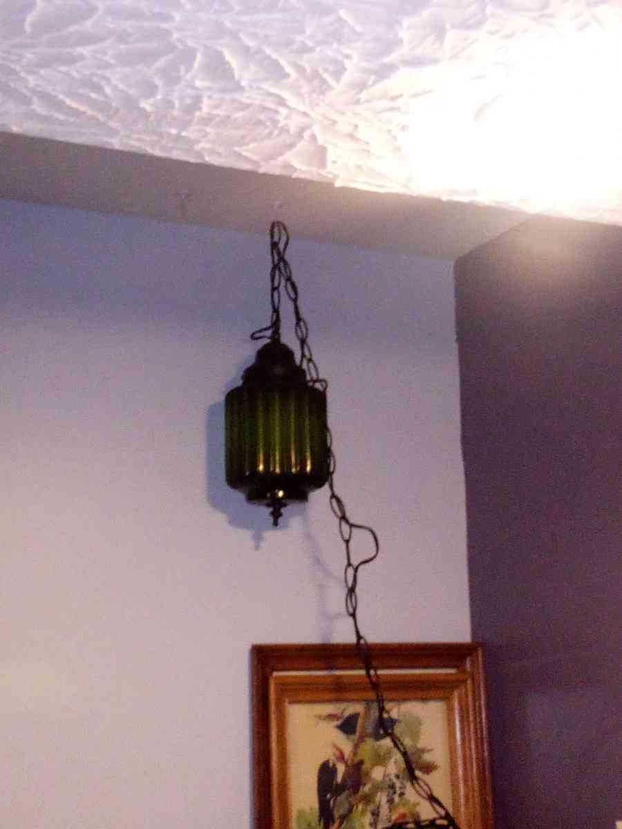 hanging green emerald light