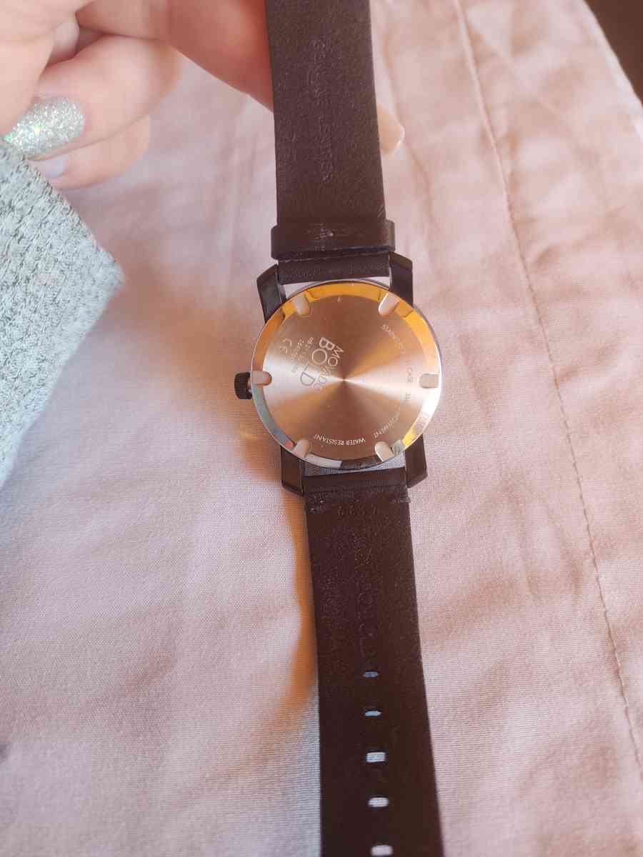 Movado Bold Black Museum Dial Black Leather Unisex Watch