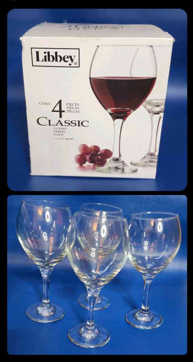 Libbys Wine Glasses New In Box Set of Four