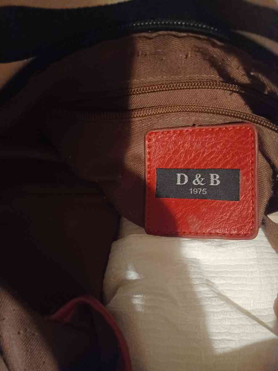 dooney and Bourke  purse great condition