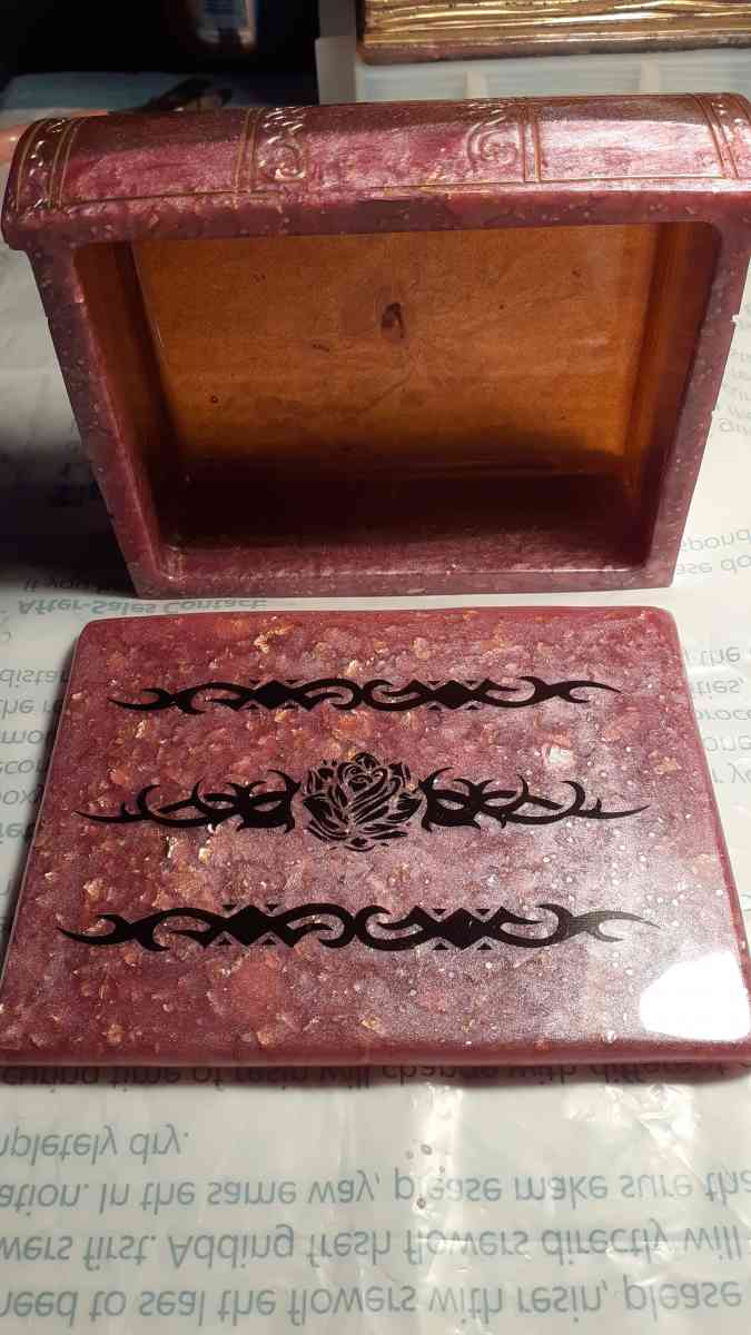 minibook resin storage box