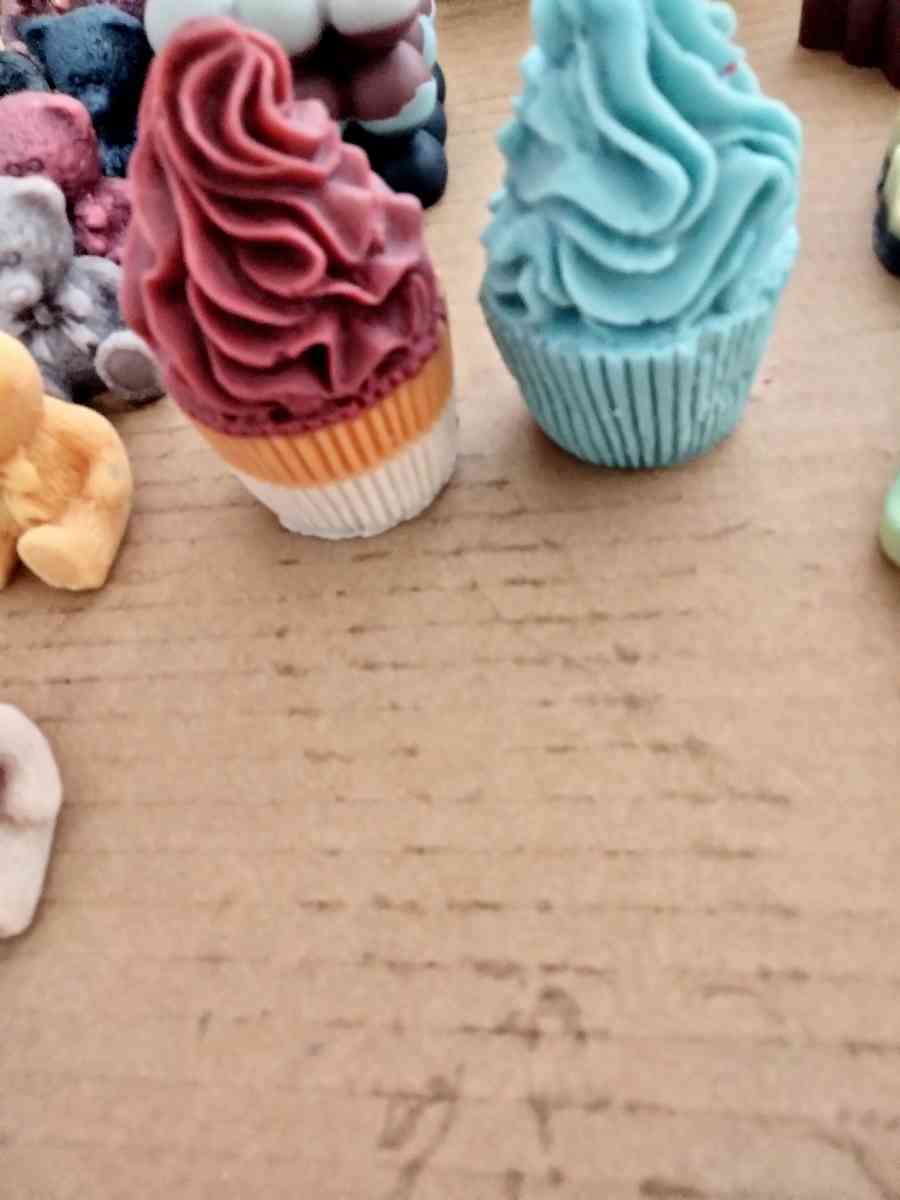 handmade Wax melts an Candles