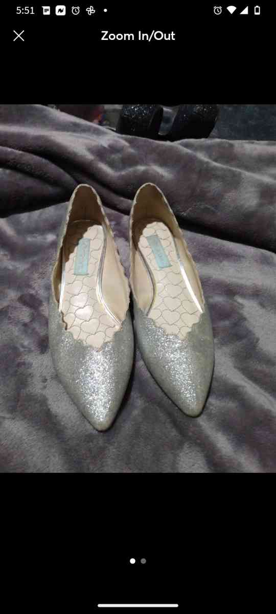 BETSEY JOHNSON Ballet flats