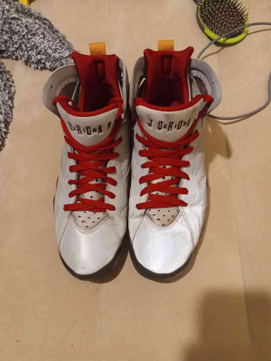 I want 90 bucks for these Jordans they are size 10