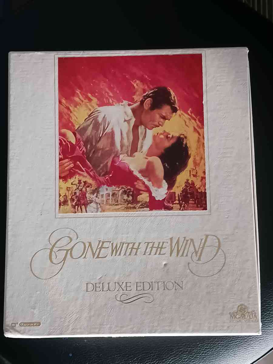 Gone With The Wind Deluxe VHS